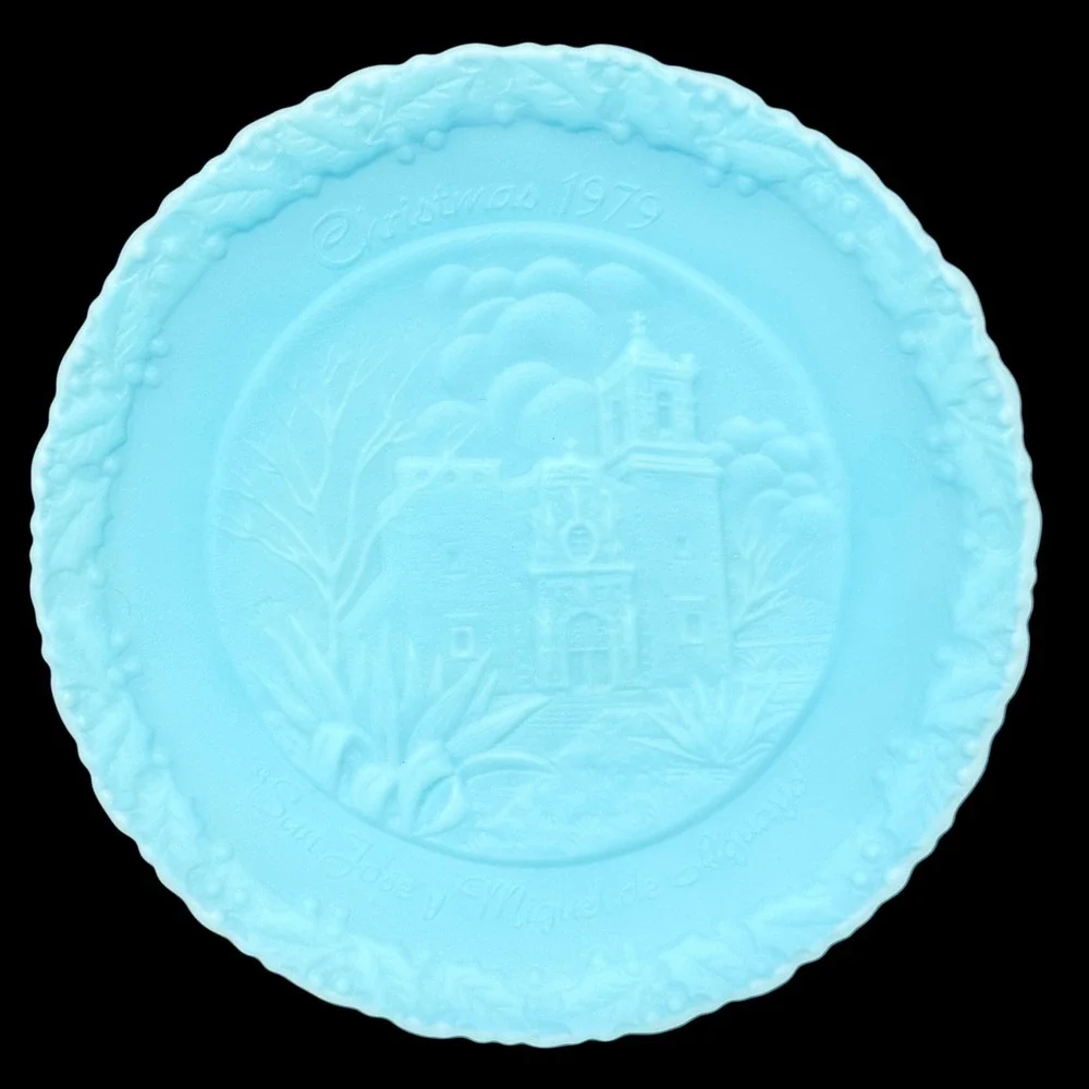 Fenton Christmas 1979 Blue Satin Glass Plate San Jose Mission San Antonio No 10